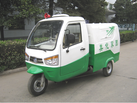 奔馬電動(dòng)自卸保潔車(chē)